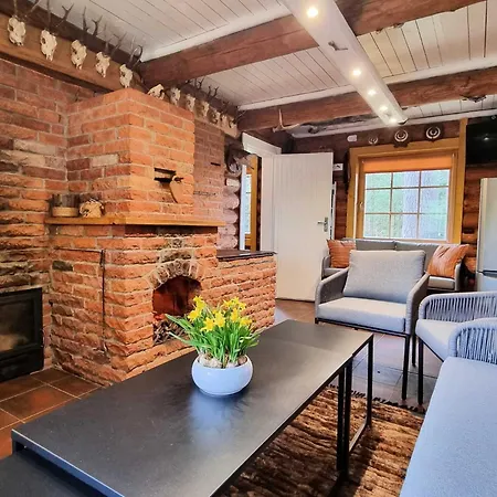 度假居 Haudamaee Puhkemaja